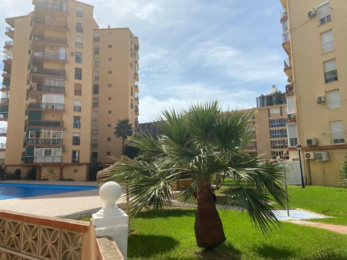 Estudio En Urbanizacion Tres Caballos, Playamar Torremolinos Apartamento