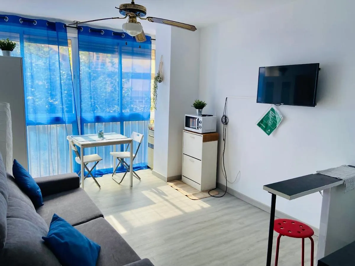 Estudio En Urbanizacion Tres Caballos, Playamar Torremolinos España